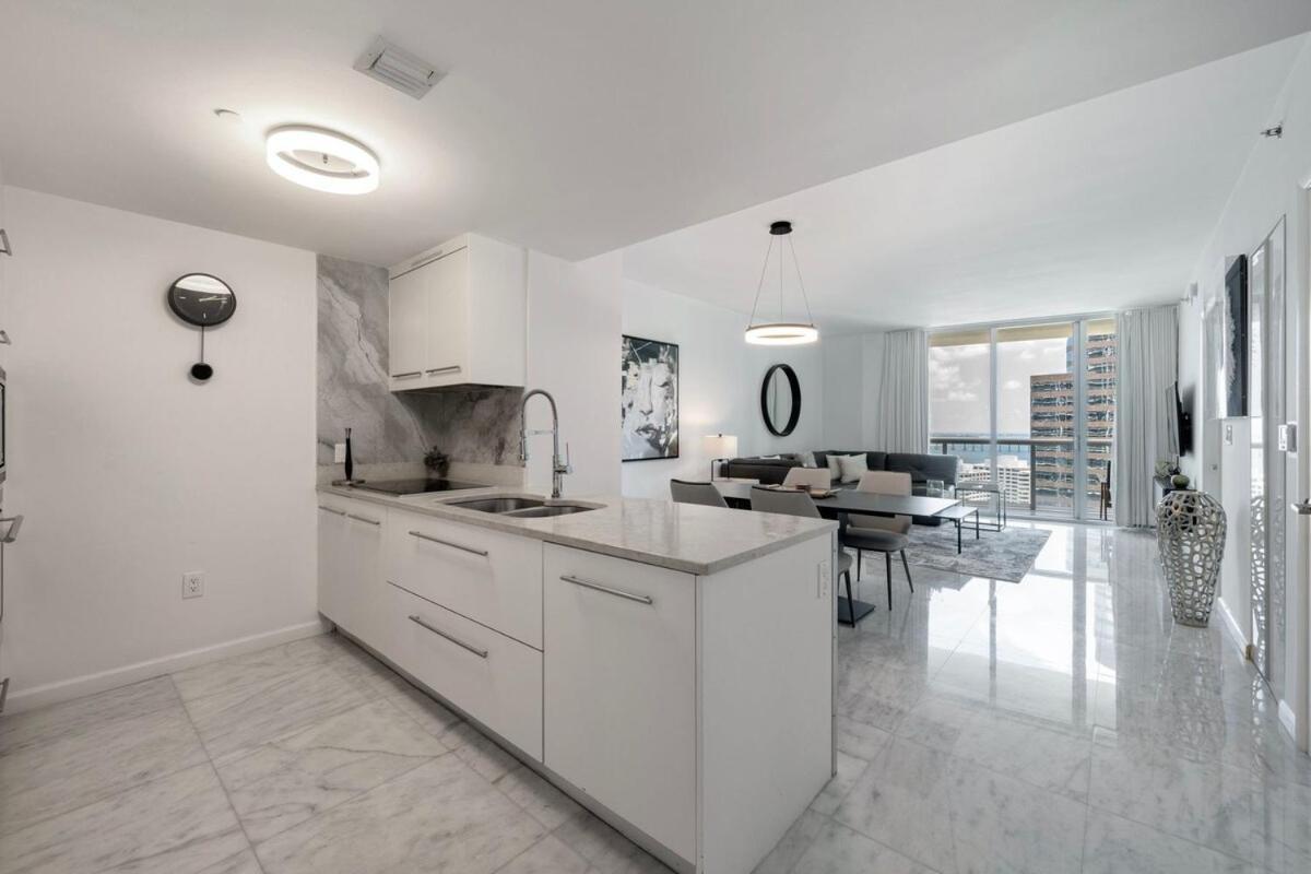 Charming Ocean View 2br 1ba Icon Brickell Apartamento Miami