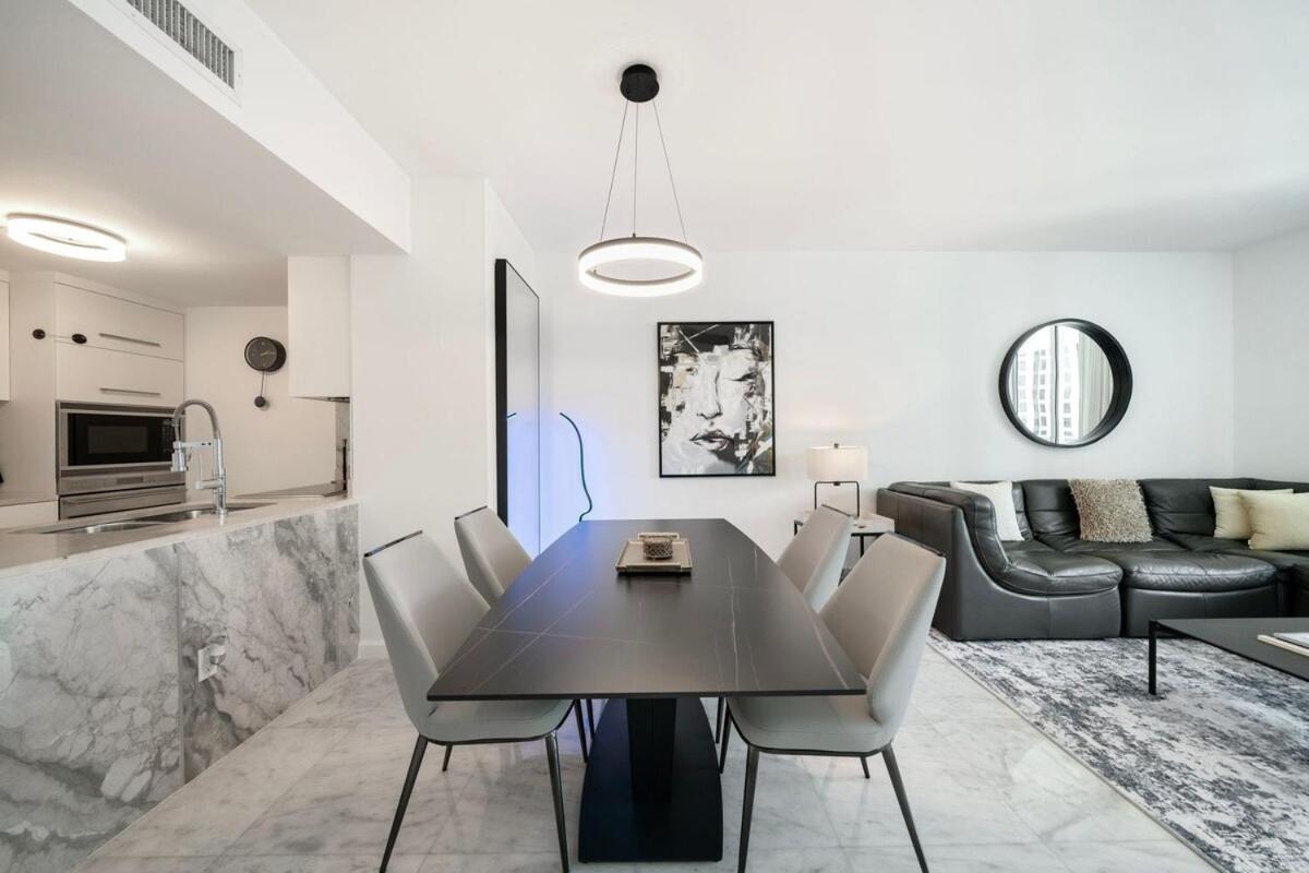 Charming Ocean View 2br 1ba Icon Brickell Apartamento *